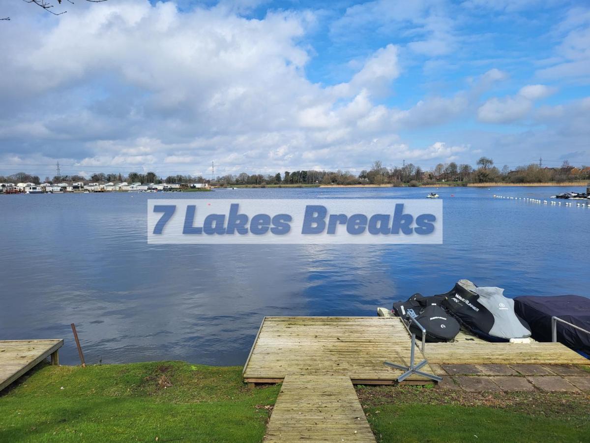 7 Lakes Breaks At 7 Lakes Country Park Crowle  Ngoại thất bức ảnh